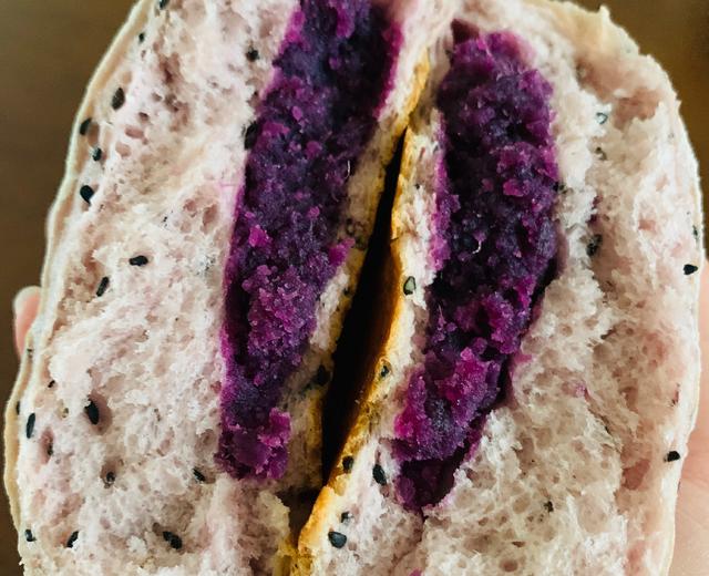 芝麻紫薯软欧包的做法