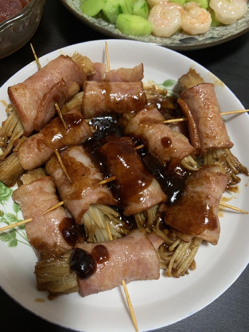 快手十分钟【金针菇培根卷】