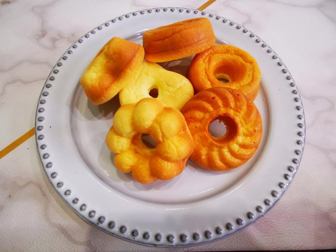 戚风版甜甜圈
