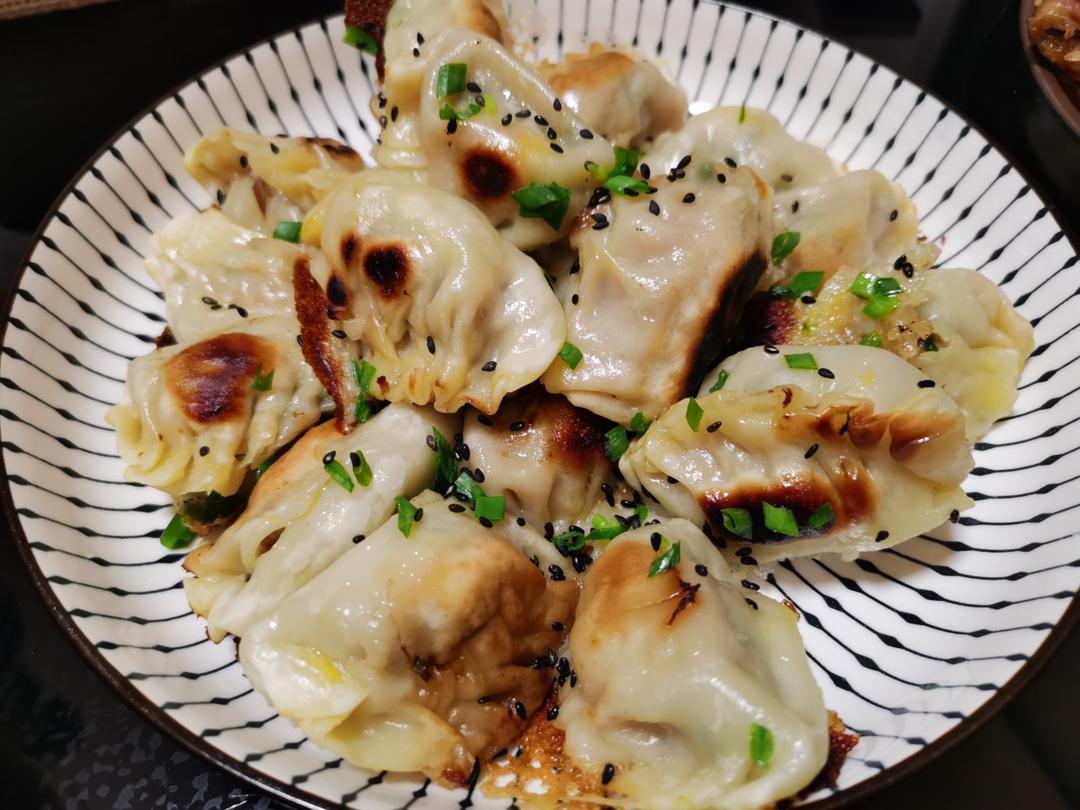 确保零失败 的日料店🥟冰花煎饺🥟