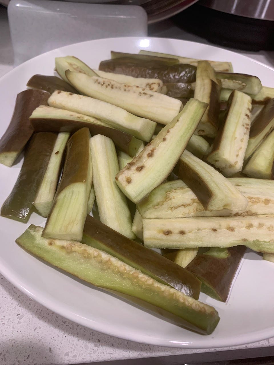 不变色手撕蒸茄子丨凉拌茄子