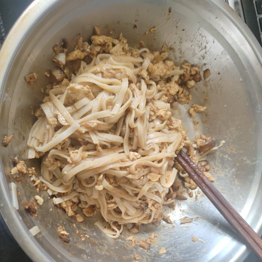 东北鸡蛋酱打卤面