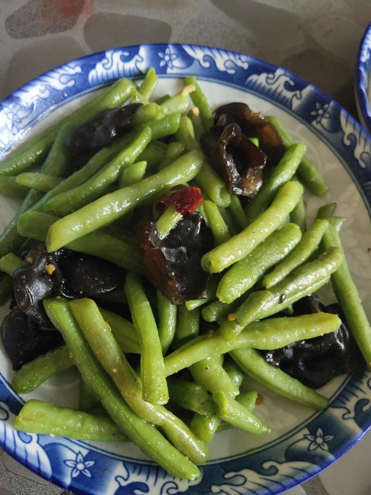 豆角木耳炒肉-新手入门