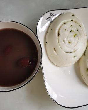 白领宝妈养生早餐粥系列～赤小豆薏米绿豆红枣粥的做法 步骤2