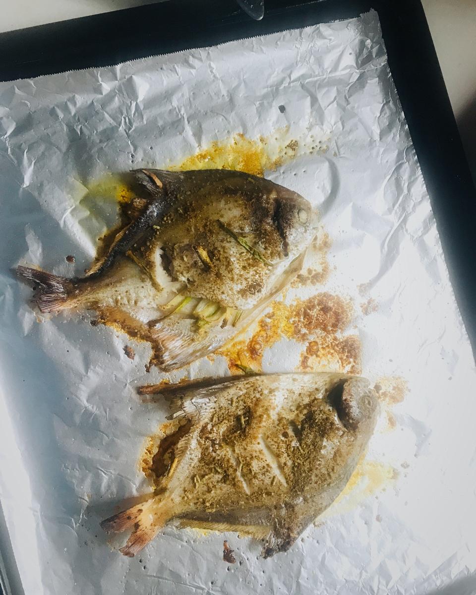 烤鲳鱼
