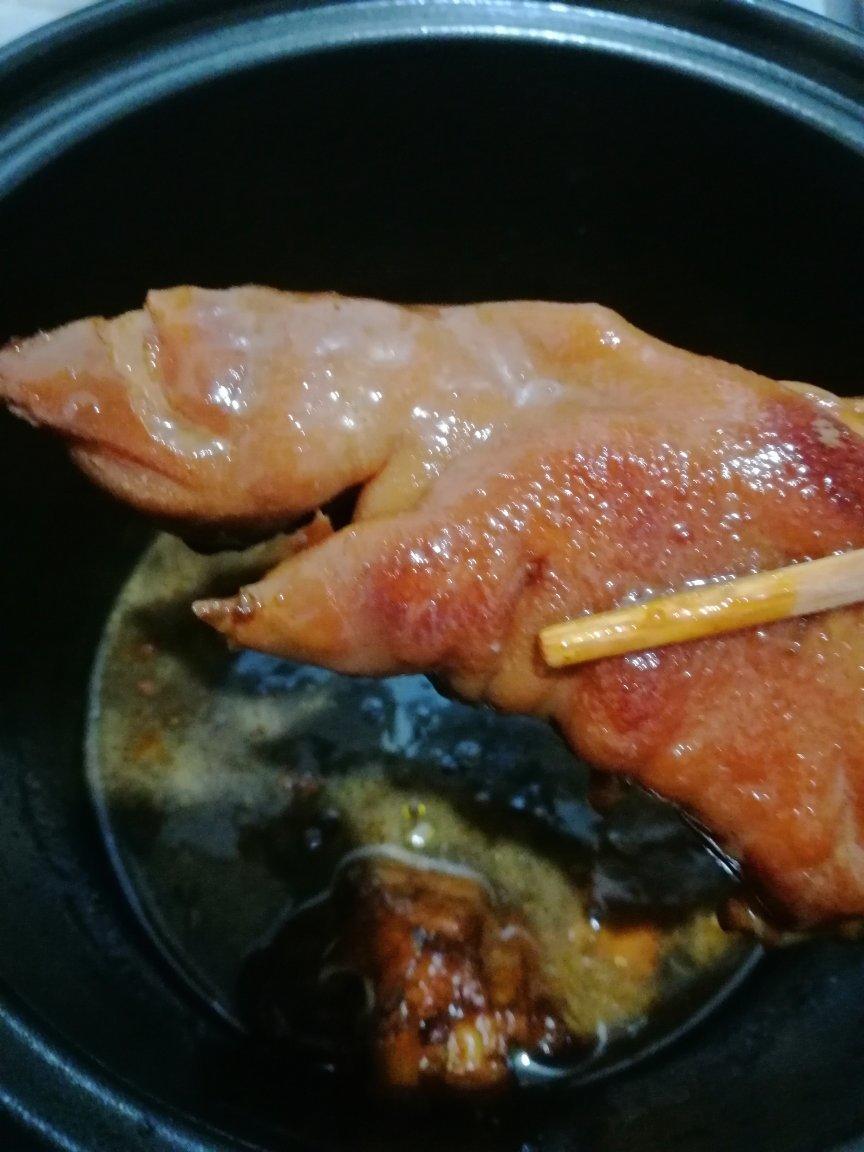 酱香卤猪蹄