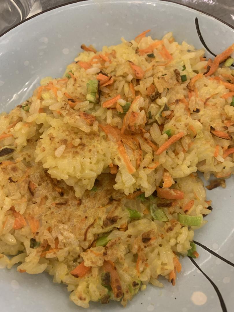 快手早餐…米饭鸡蛋饼