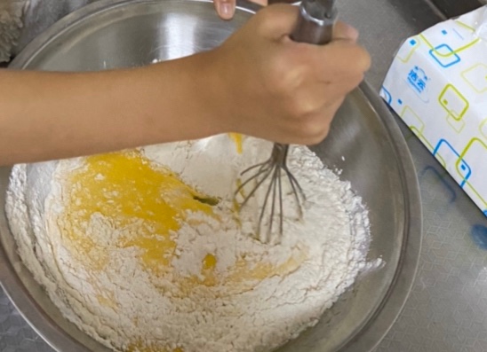 土鸡蛋生日蛋糕胚的做法 步骤2