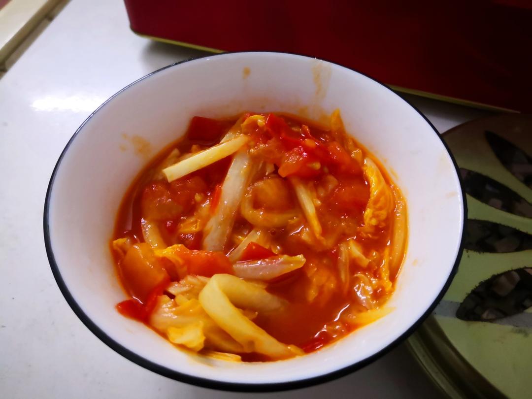 番茄炝炒圆白菜