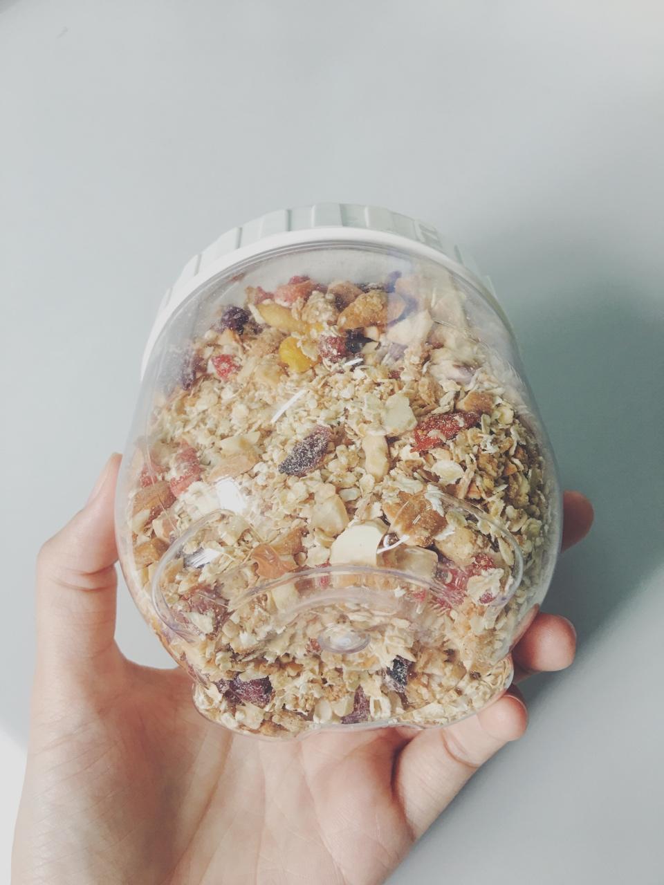 Granola（格兰诺拉麦片）