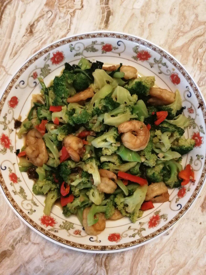 低脂低卡减脂餐～黑椒虾仁西兰花