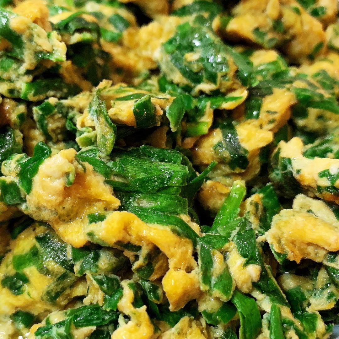 xiao果子迷恋切糕中做的韭菜炒鸡蛋