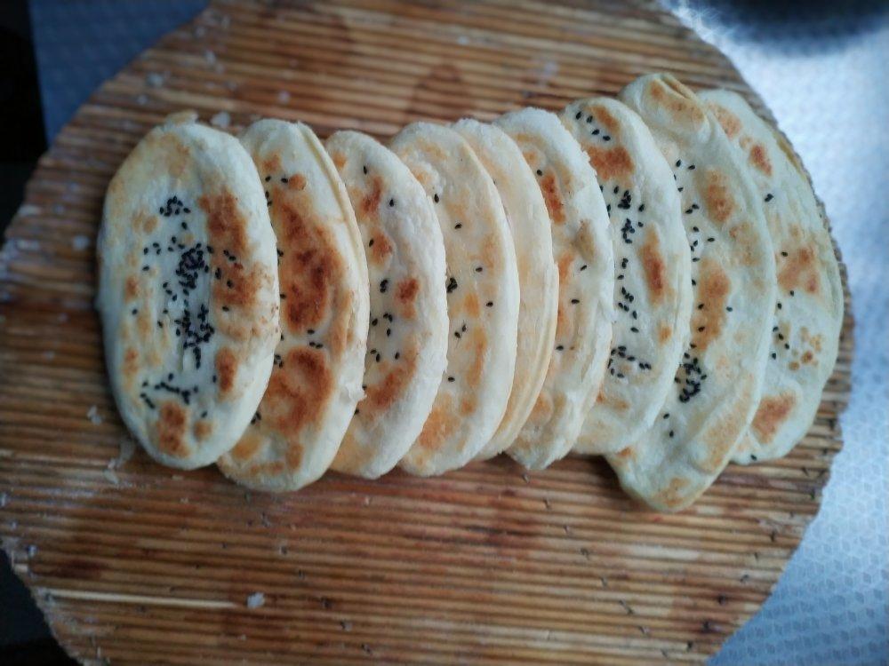 超级酥脆的「椒盐饼」电饼铛版  大学食堂同款掉渣酥饼！简单易学！