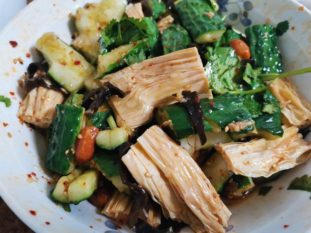 巨好吃的开胃凉拌黄瓜腐竹，零失败
