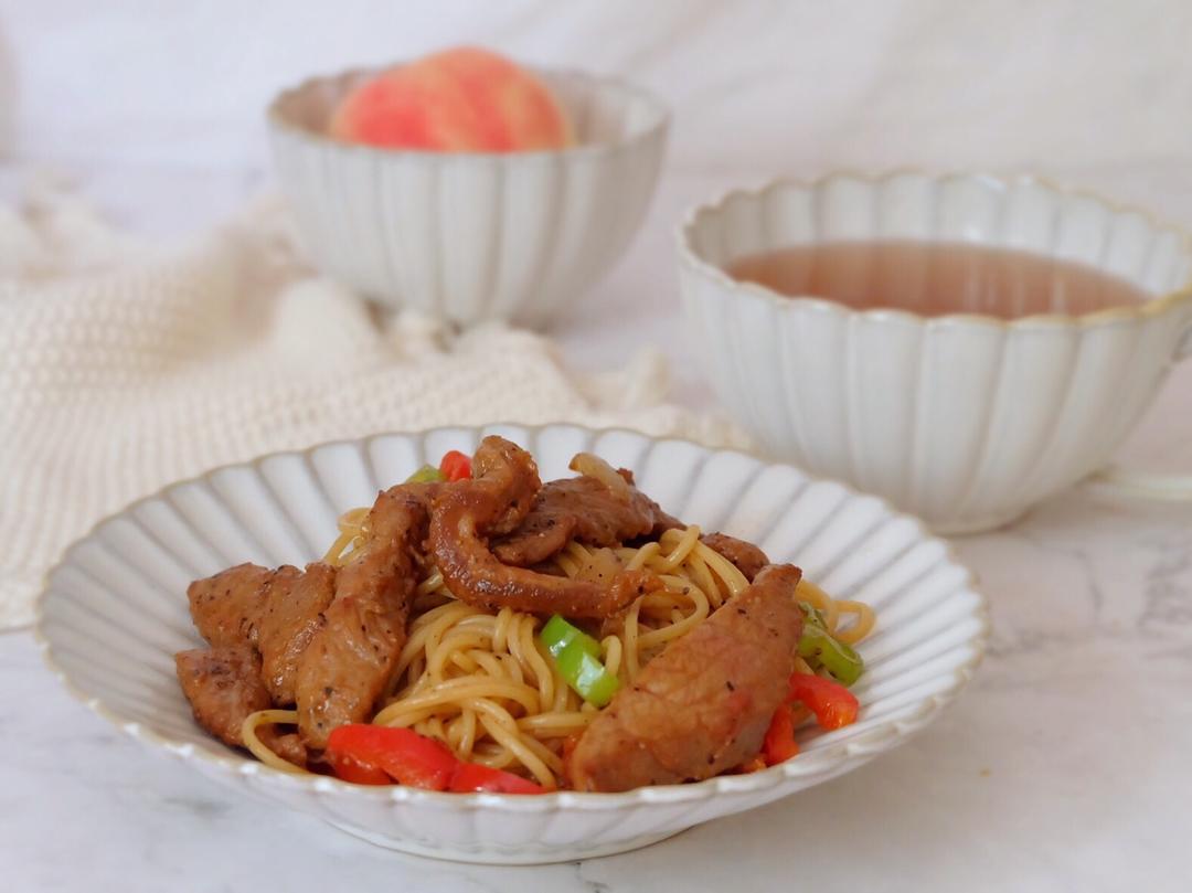 黑胡椒牛柳意大利面