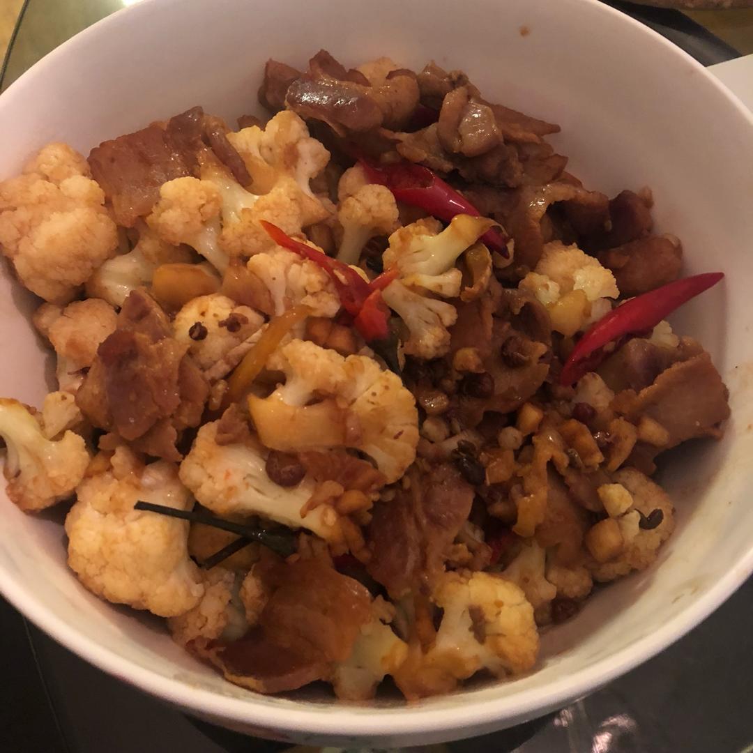 老丁的私房菜-干锅花菜