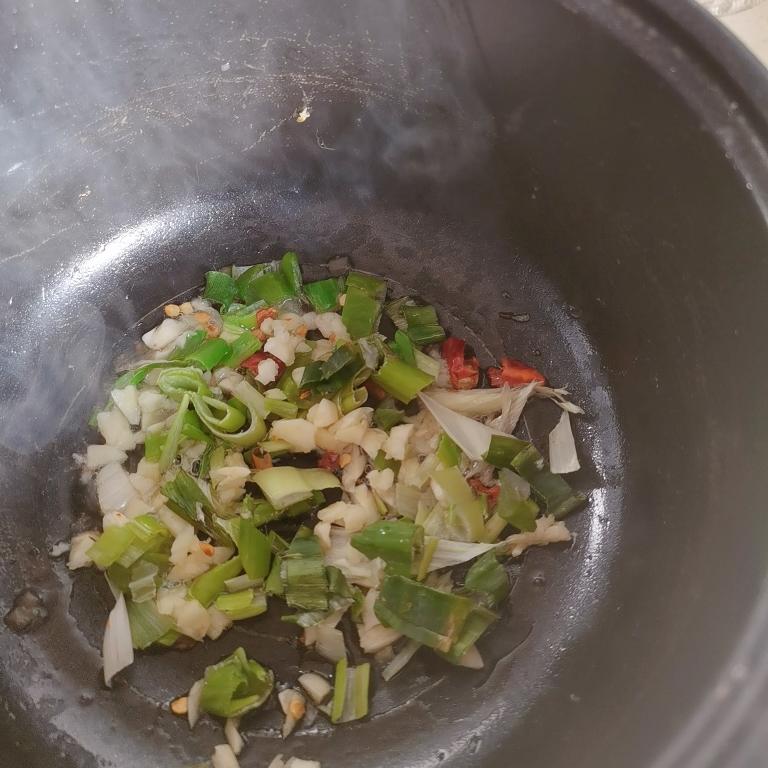 🥬快手素菜:煎焖豆腐的做法 步骤6