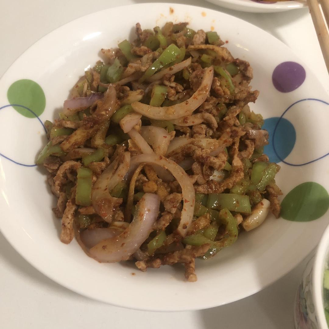 孜然青椒炒肉
