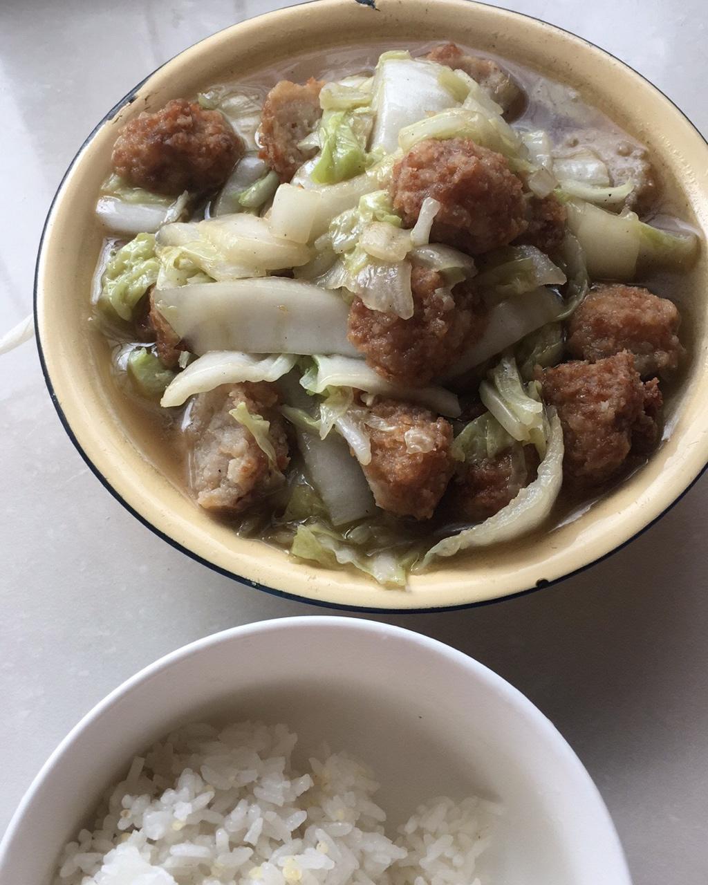 大白菜烧肉圆