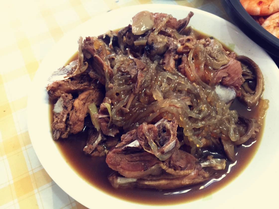 小鸡炖蘑菇