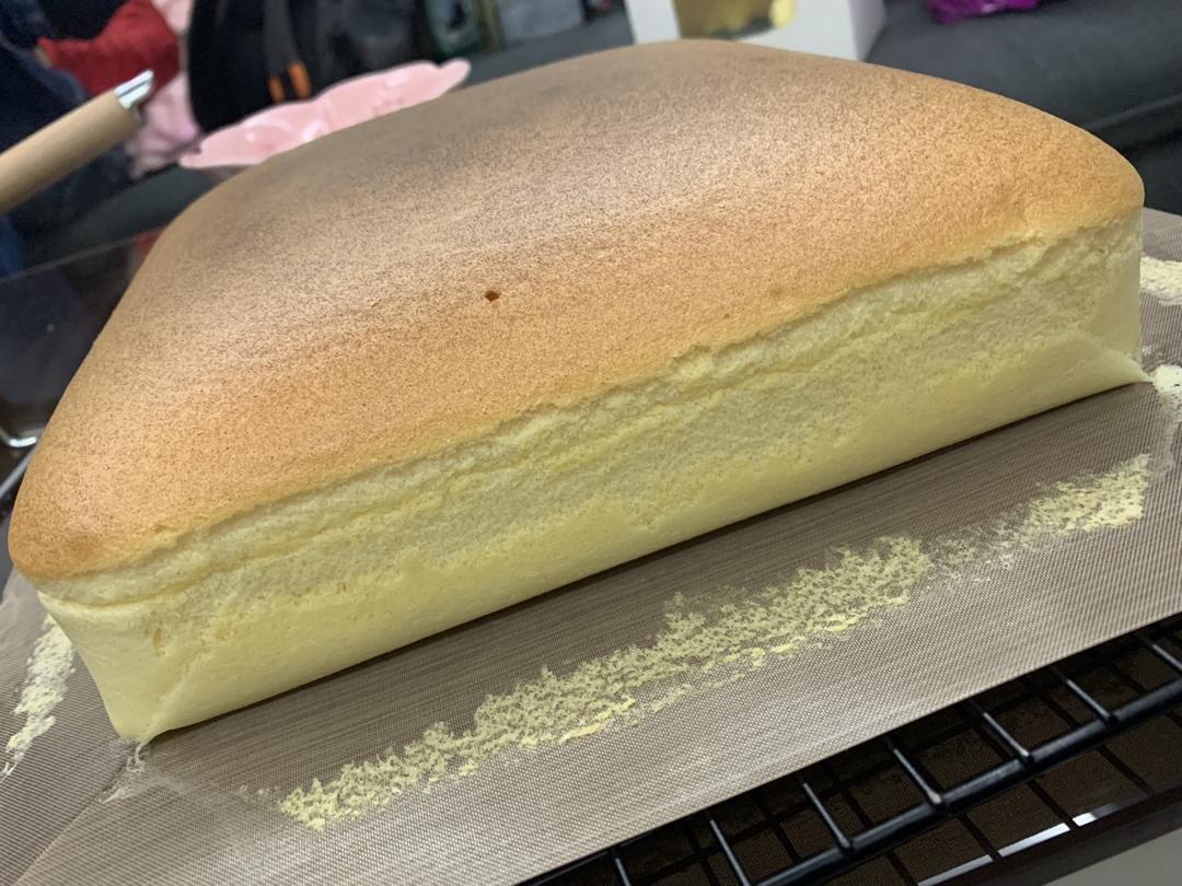 【视频食谱】Duang！古早蛋糕