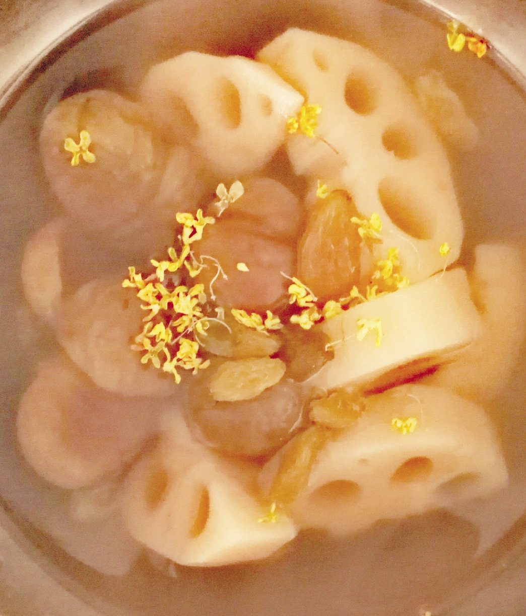 莲藕栗子甜汤