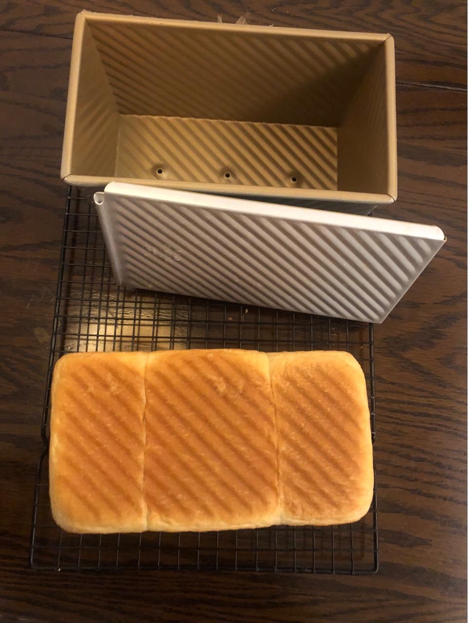 手工牛奶吐司面包