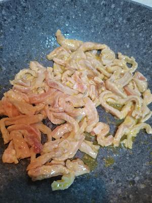六月鲜轻盐牡蛎酱油之贵州名菜宫爆板筋的做法 步骤1