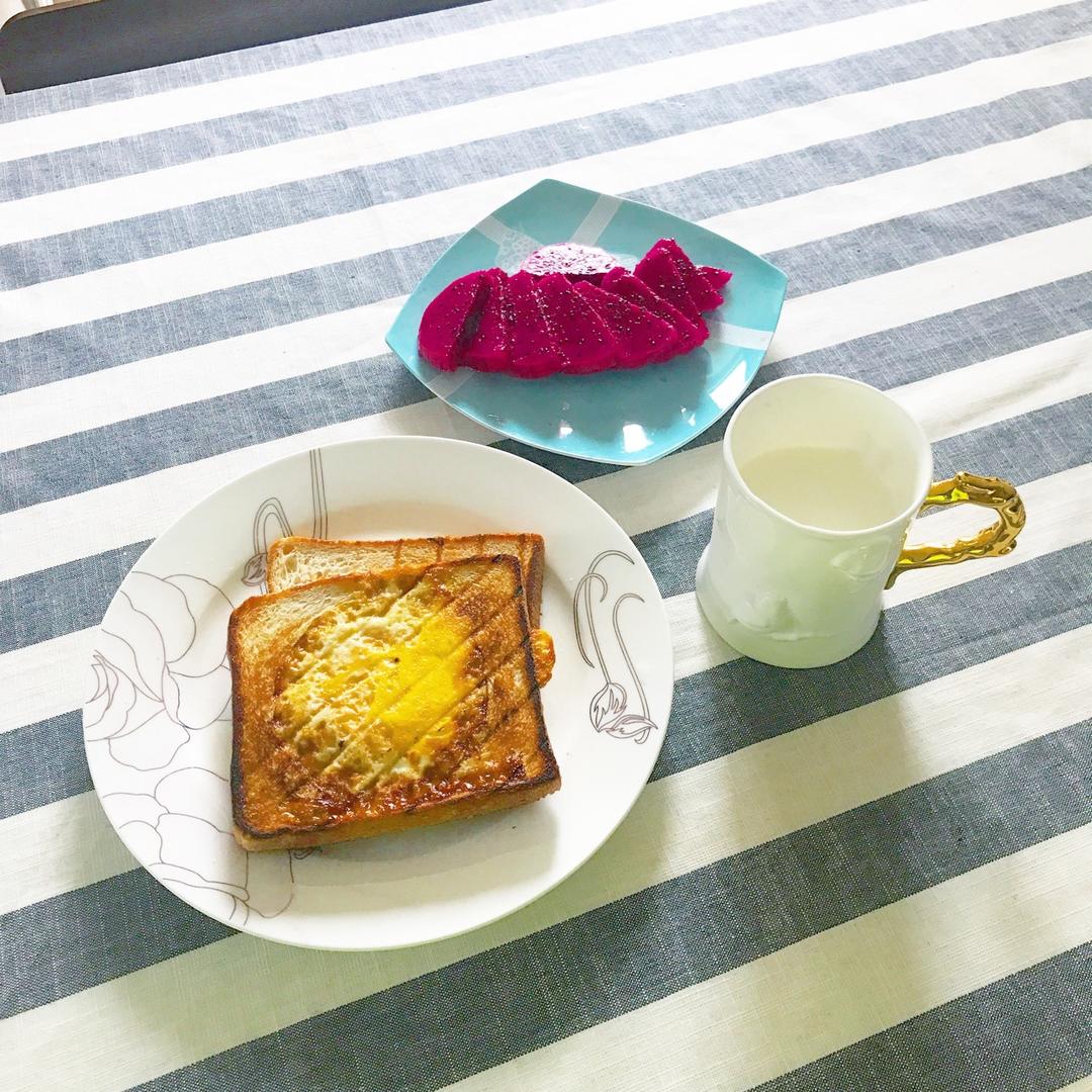 电饼铛版吐司煎蛋