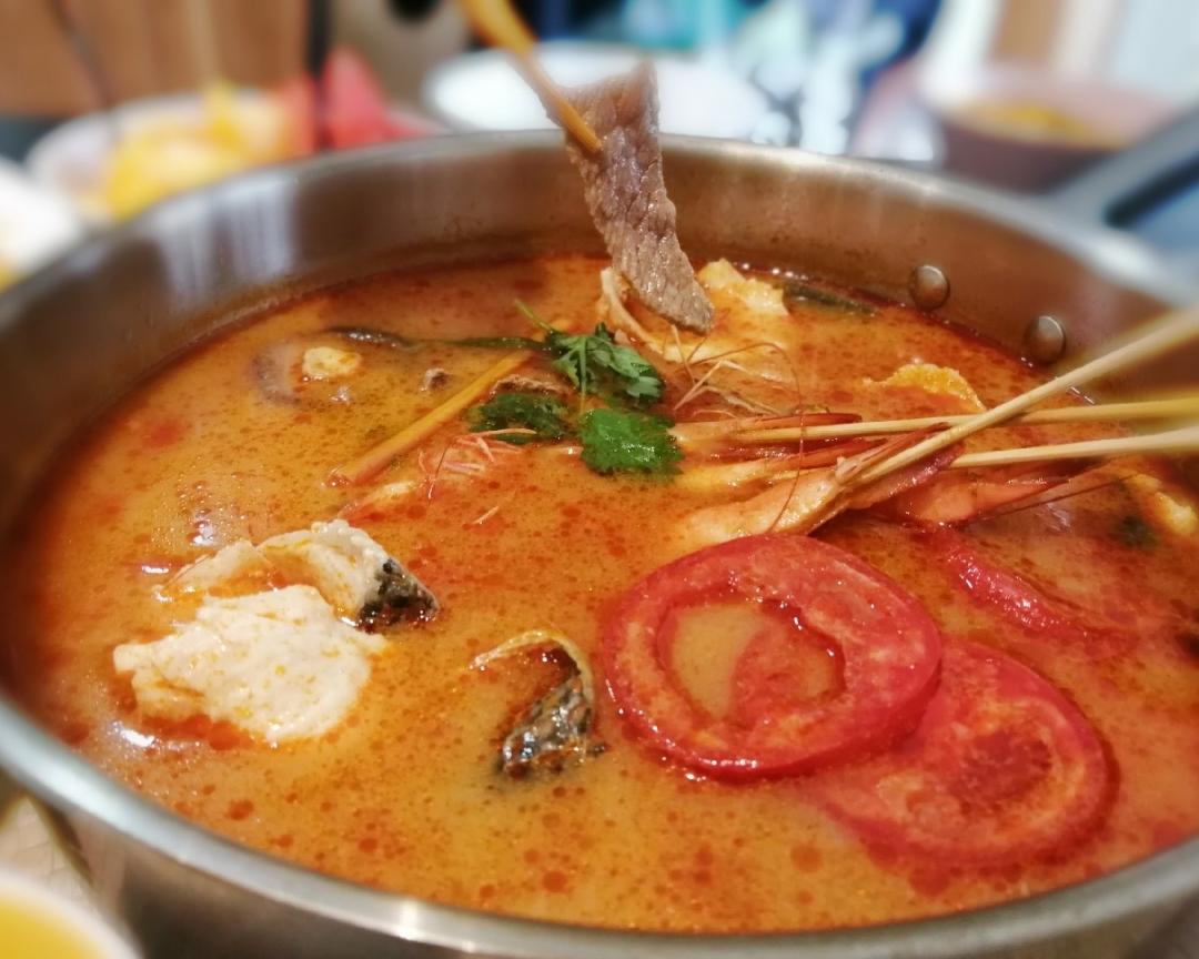 【冬阴功【新鲜泰】火锅的做法步骤图】手机用户2290_1d4c_下厨房