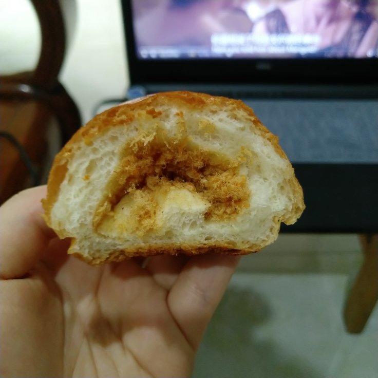 超好吃的肉松面包