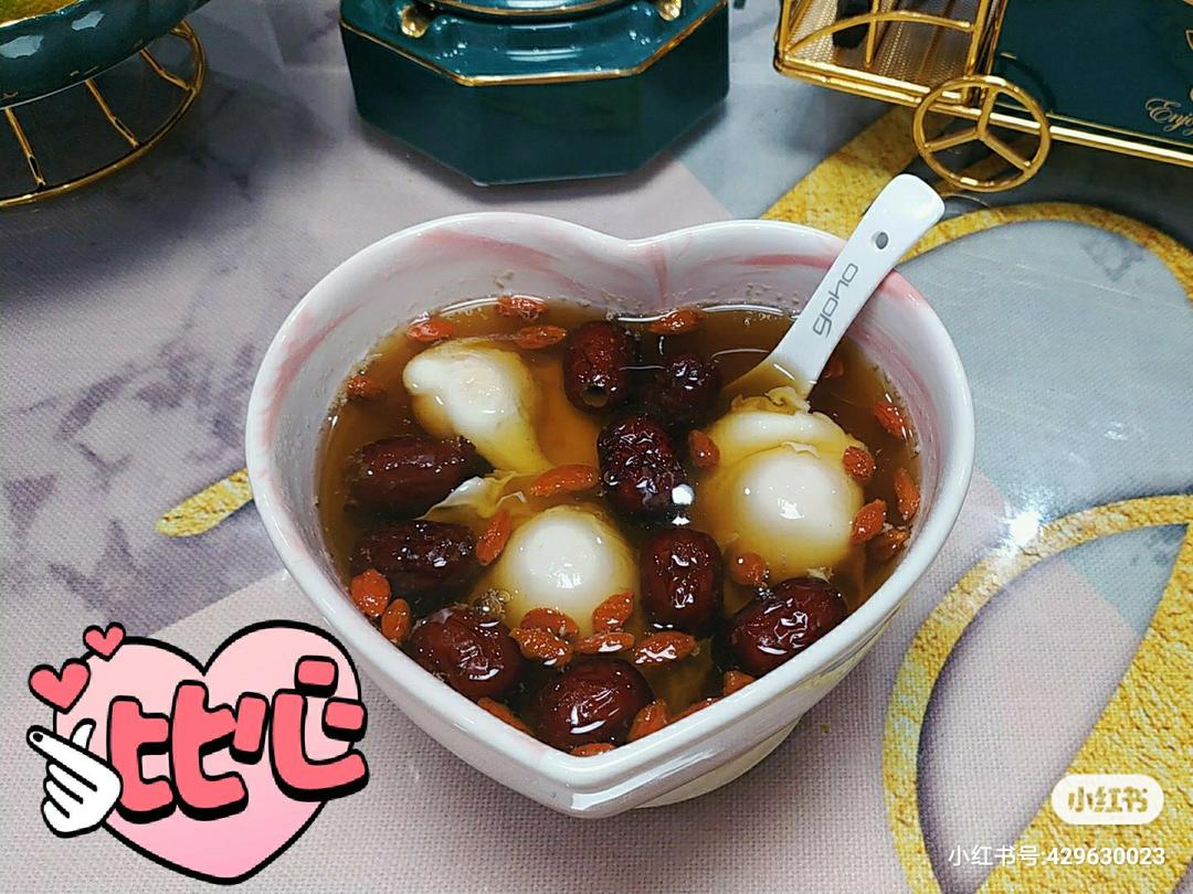 桂圆红枣鸡蛋糖水