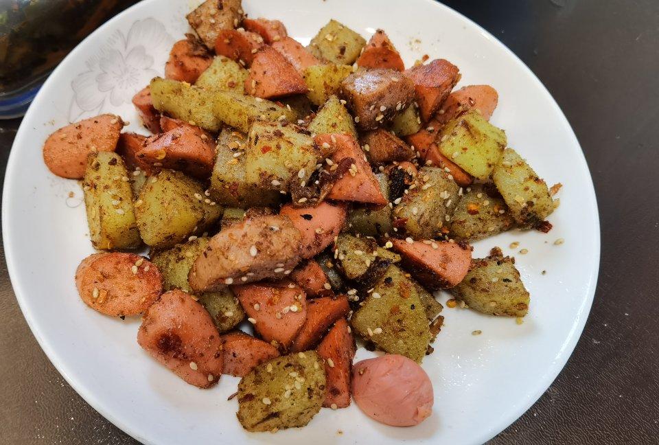 孜然土豆火腿肠 香辣过瘾还便宜！