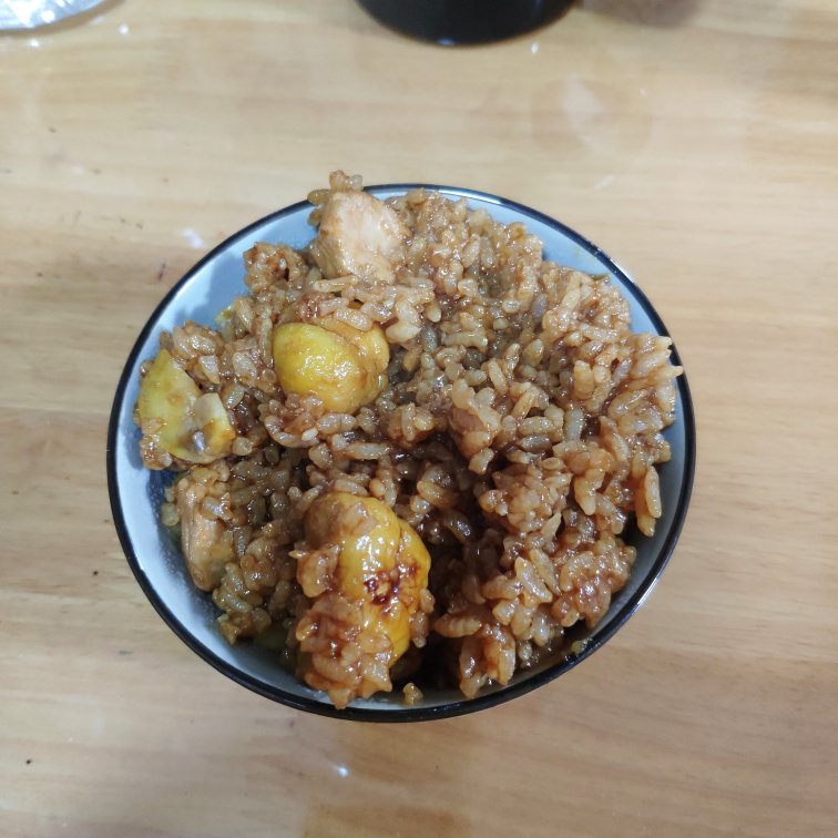 【电饭煲板栗鸡腿焖饭】