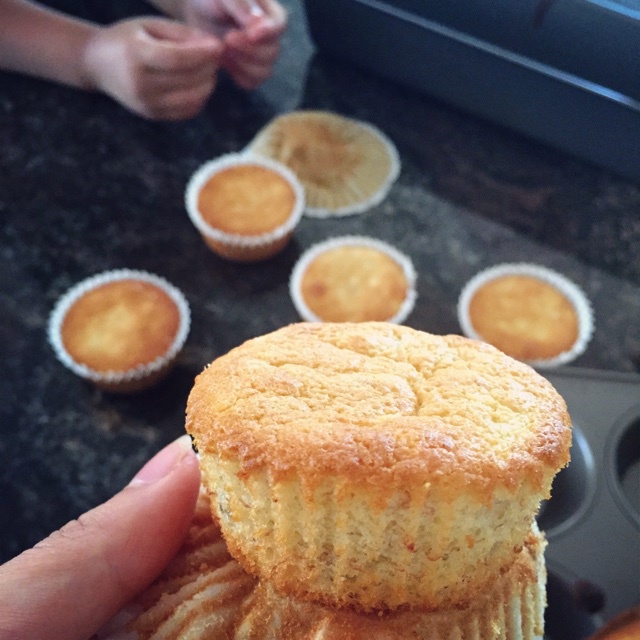 椰丝香蕉杯蛋糕