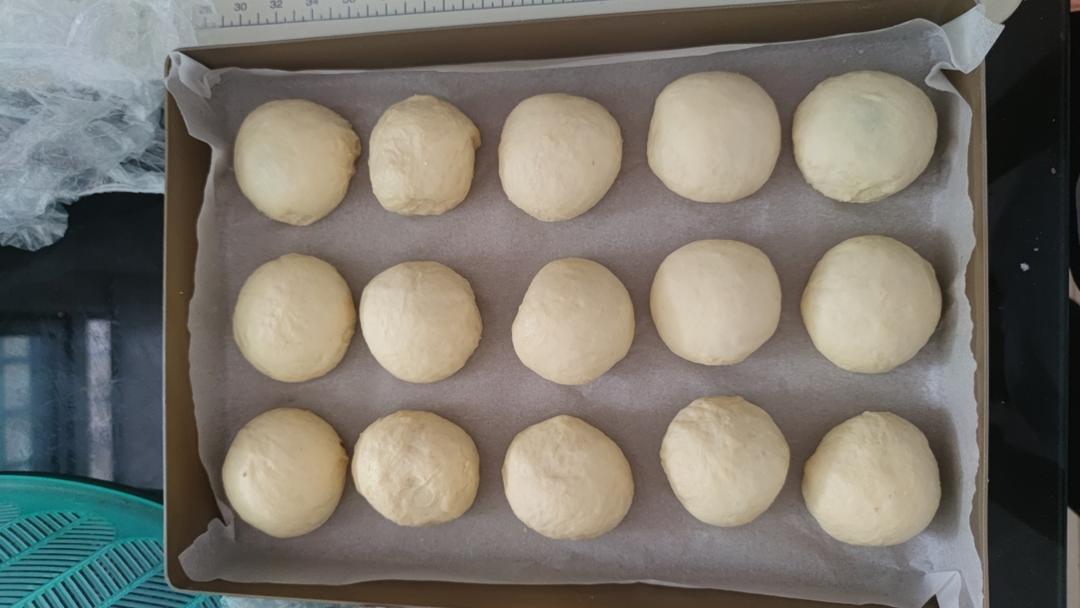 🥛超简单快手，柔软拉丝，一次发酵，牛奶小餐包