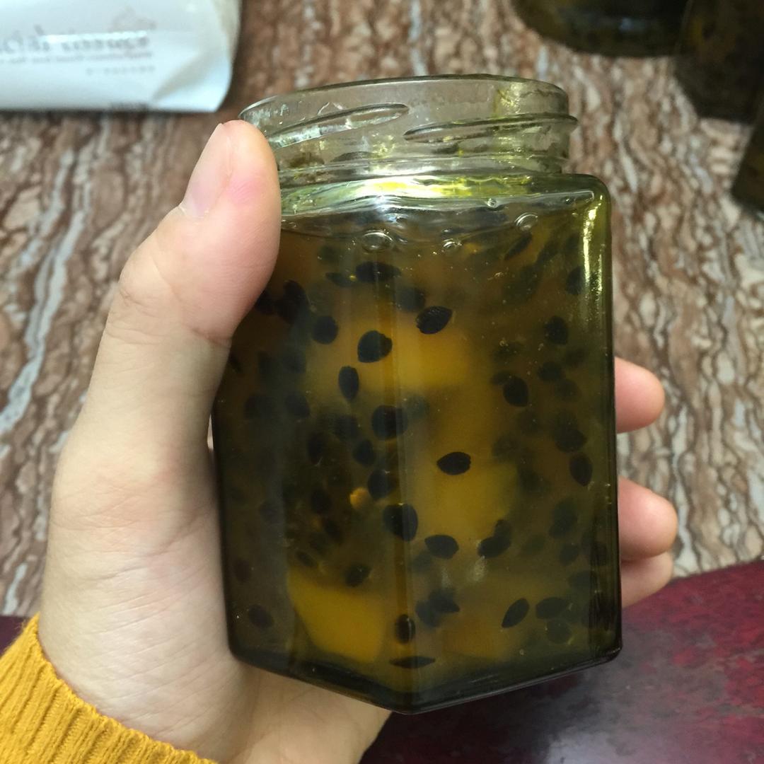 百香果香芒果酱