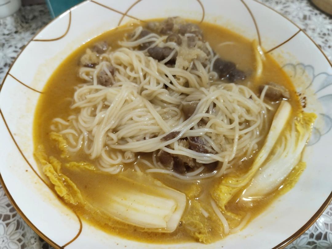 沙茶牛肉面