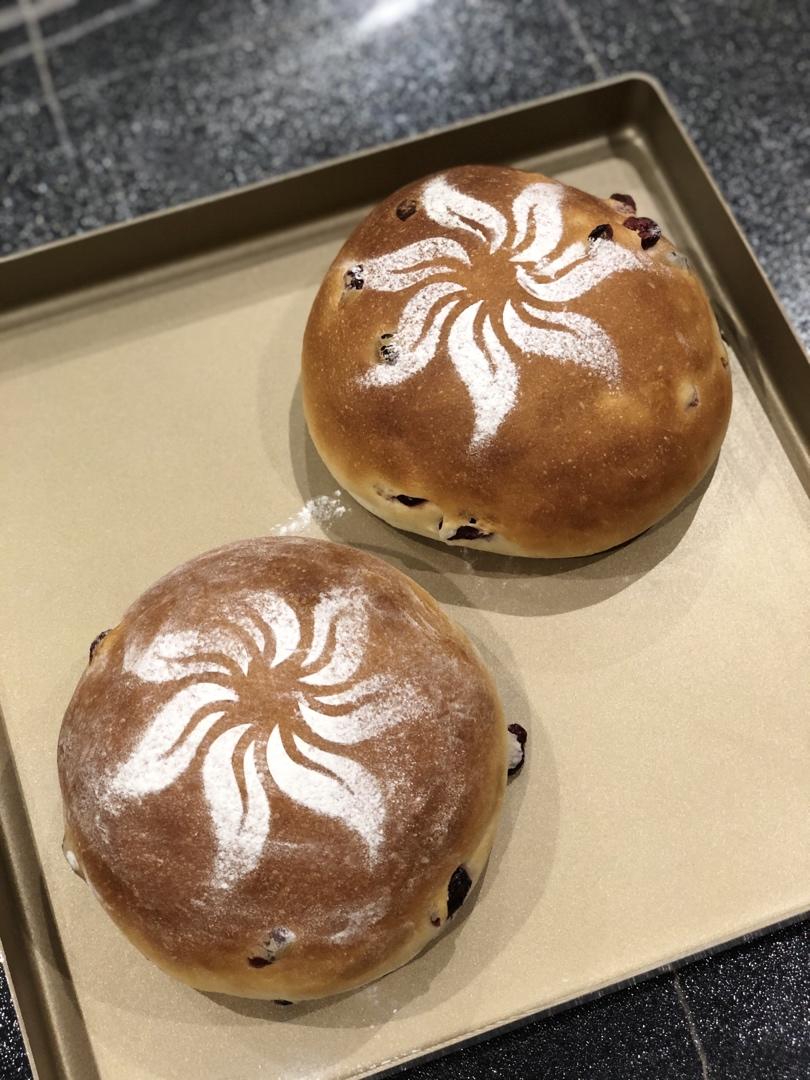 《Tinrry+》蔓越莓乳酪软欧（帅帅小厨）