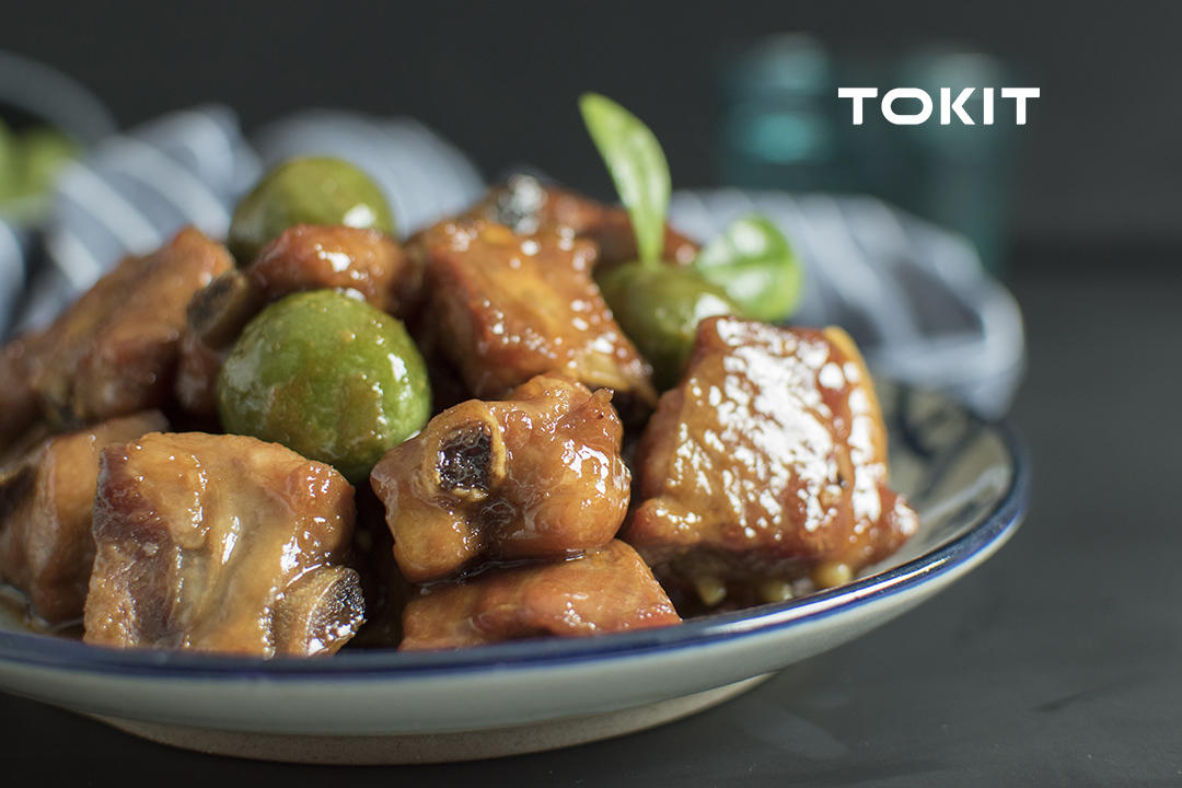 这是什么神仙味|青梅排骨的做法