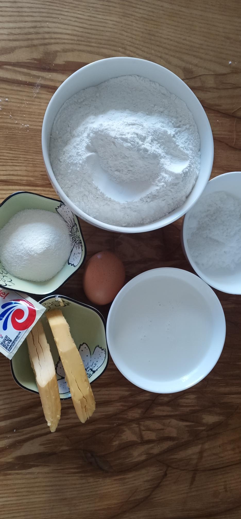 纯奶手撕吐司的做法 步骤1