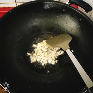 玉子豆腐竹荪蛋的做法 步骤3