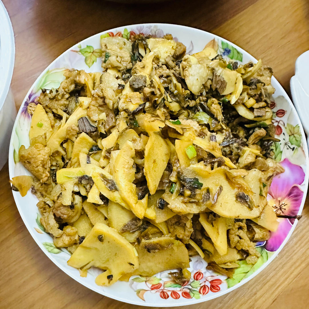 春天的味道—鲜竹笋炒肉