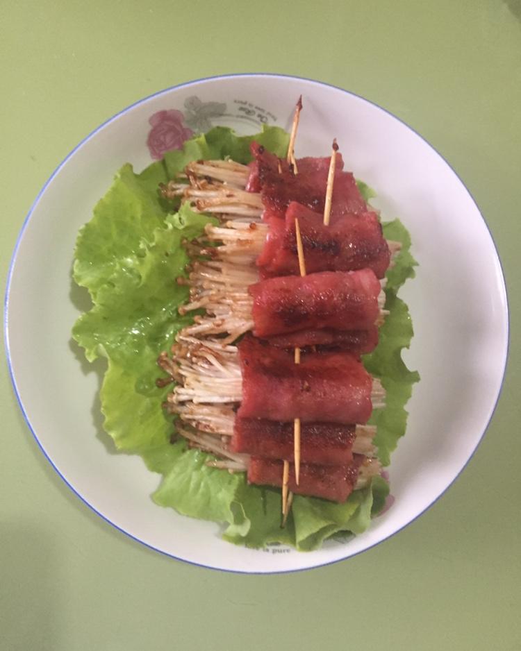 香煎培根金针菇卷