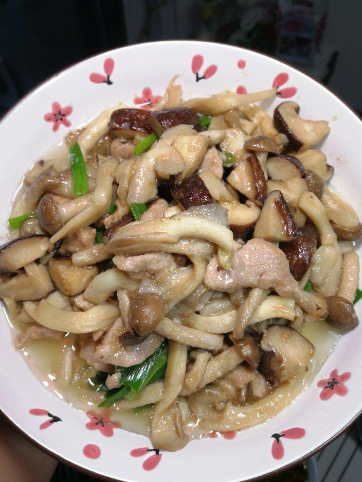 家常菌菇炒肉片