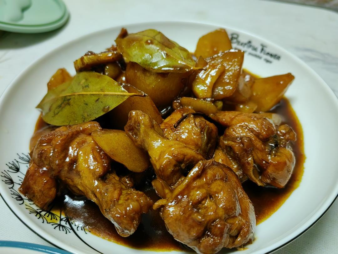 鸡翅根烧土豆好吃到爆