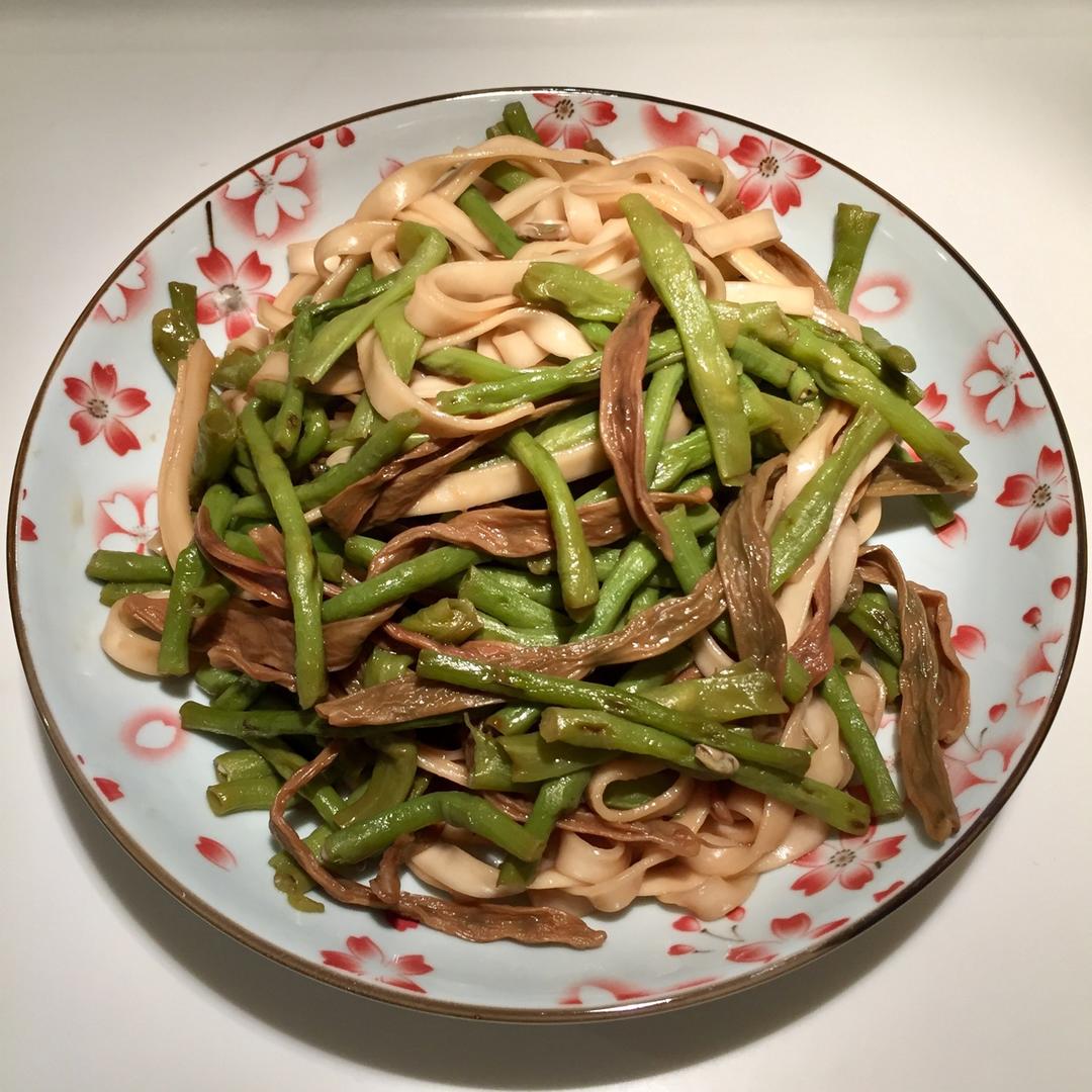 干鲜豆角焖面