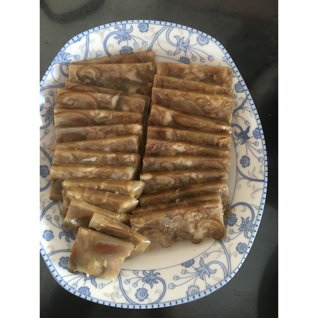 堂妈教你做年夜饭必吃———猪蹄冻