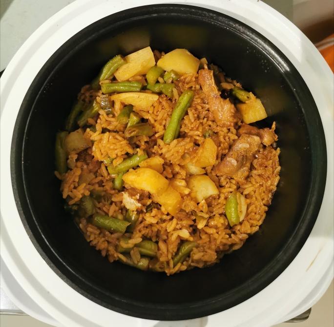 排骨豆角土豆焖饭（电饭锅）
