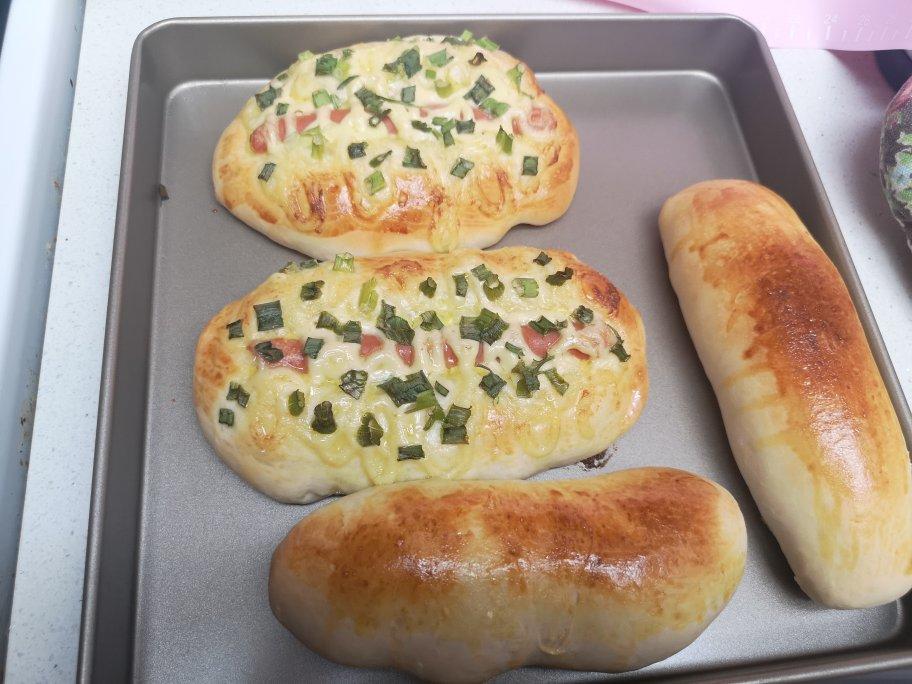 火腿肠早餐面包（一次发酵法）